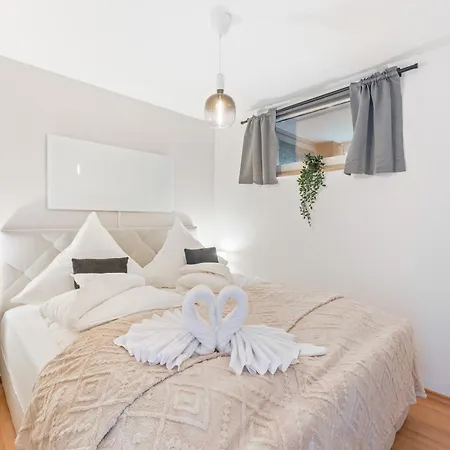 Appartement Tonbach 108 - Schwimmbad, Sauna, Solarium, Balkon *