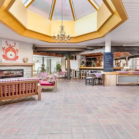 Tonbach 108 - Schwimmbad, Sauna, Solarium, Balkon * Baiersbronn