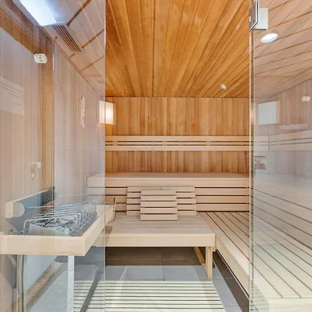 Appartement Tonbach 108 - Schwimmbad, Sauna, Solarium, Balkon Baiersbronn